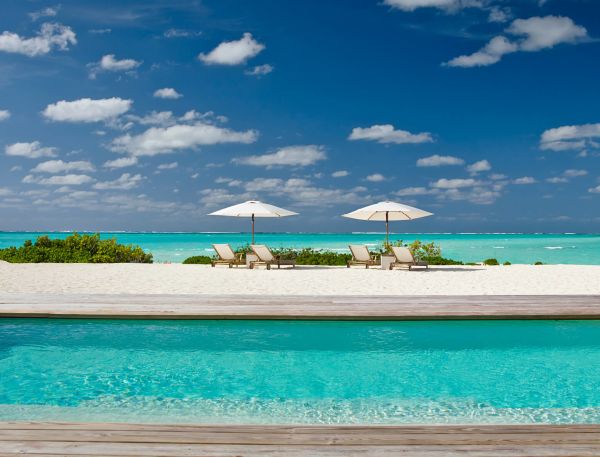 Pool overlooking the turquoise water at COMO Parrot Cay